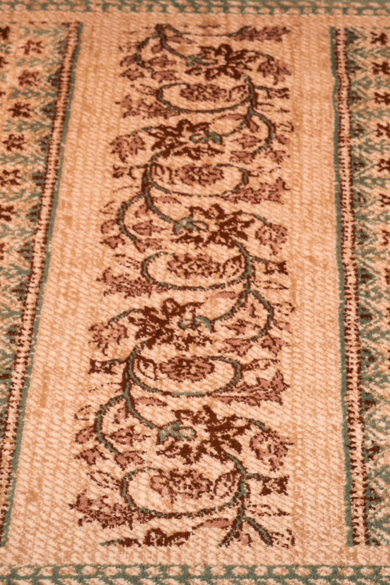 Rustic Florals Carpet | Wilton Dyed Series - The Carpetier™