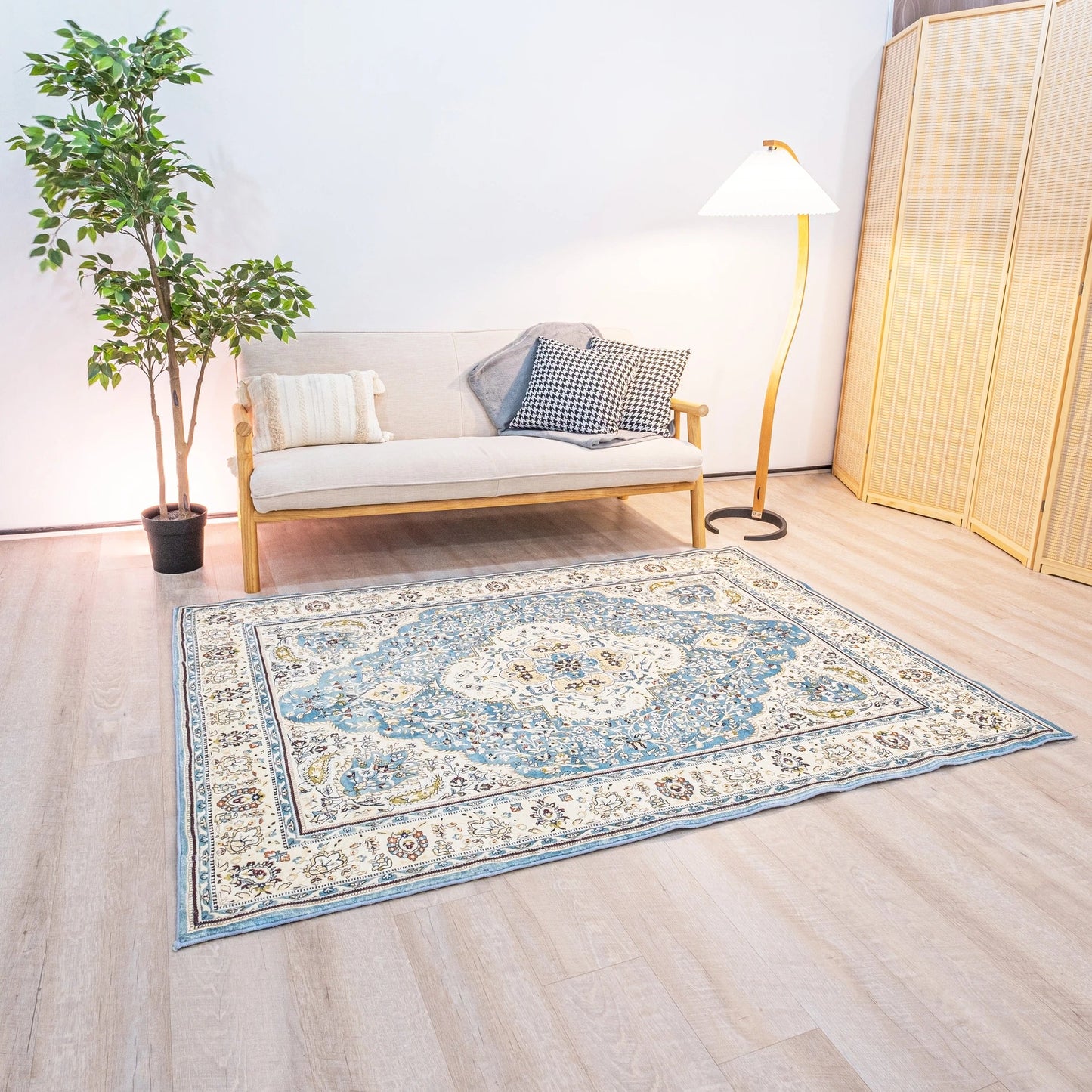 P-8168 Persian Carpet - The Carpetier™
