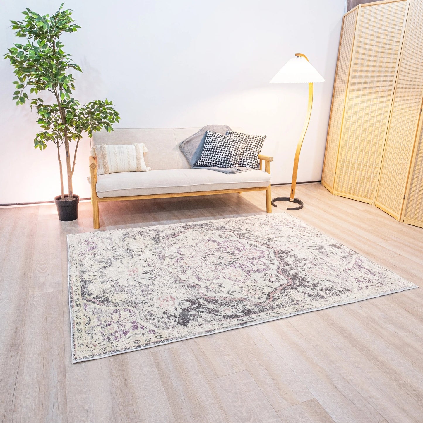 P-8810 Persian Carpet - The Carpetier™