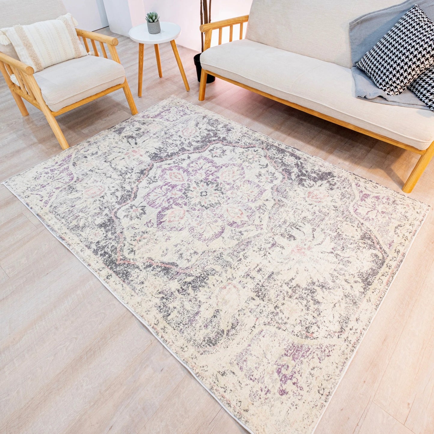 P-8810 Persian Carpet - The Carpetier™