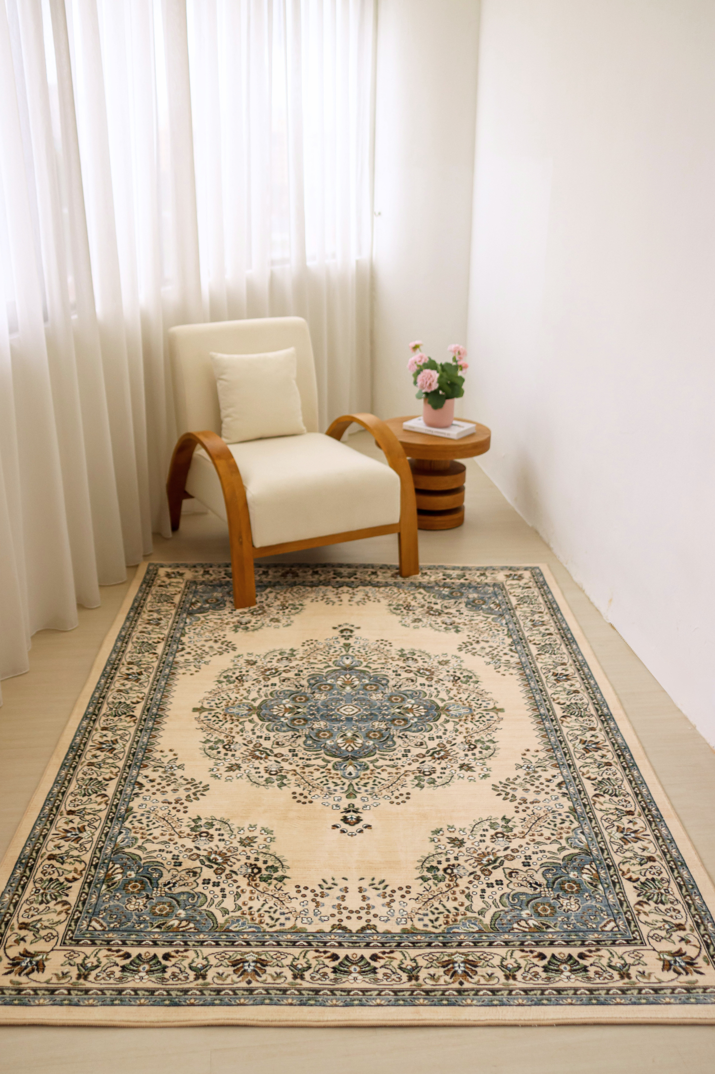Blueveil Medallion Carpet | Polyfibre Cashmere