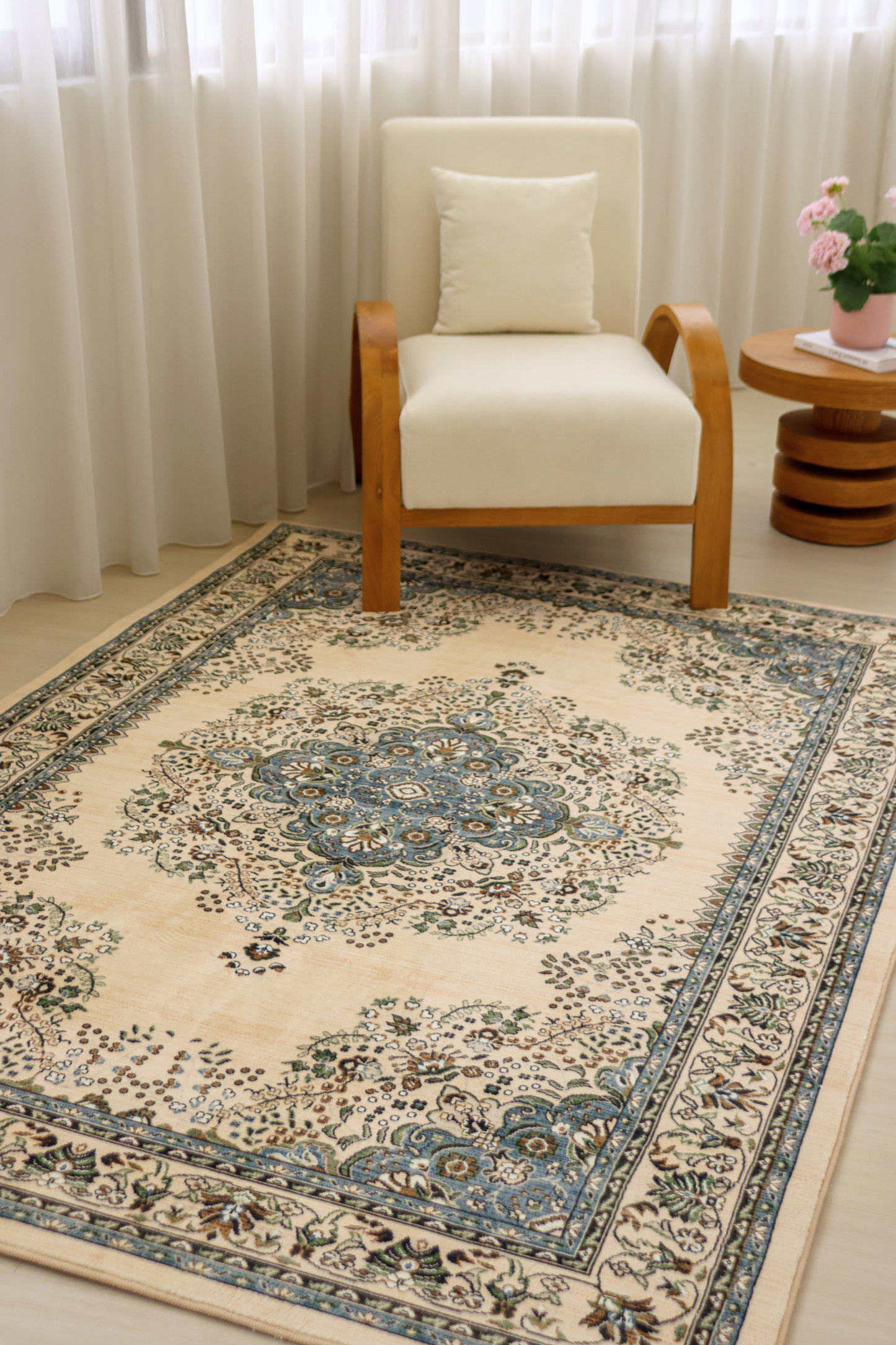 Blueveil Medallion Carpet | Polyfibre Cashmere