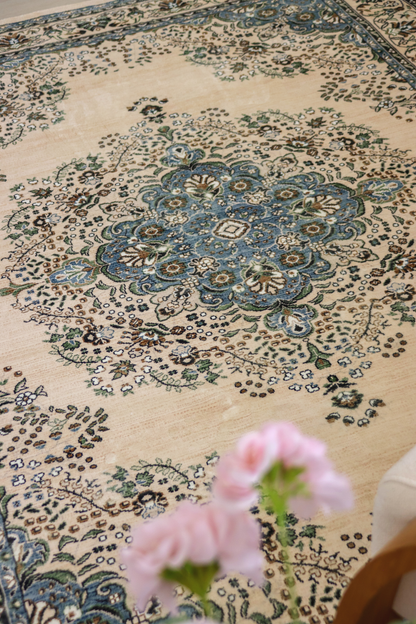 Blueveil Medallion Carpet | Polyfibre Cashmere