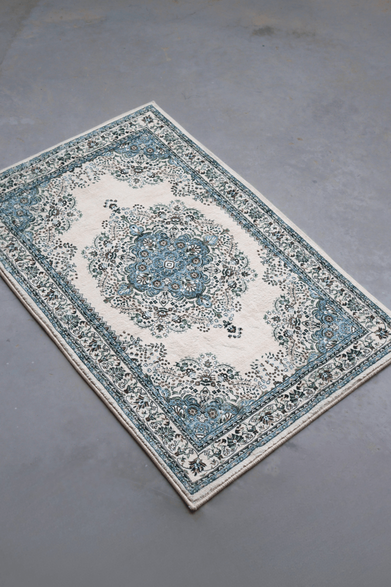 Blueveil Medallion Floor Mat | Polyfibre Cashmere - The Carpetier™