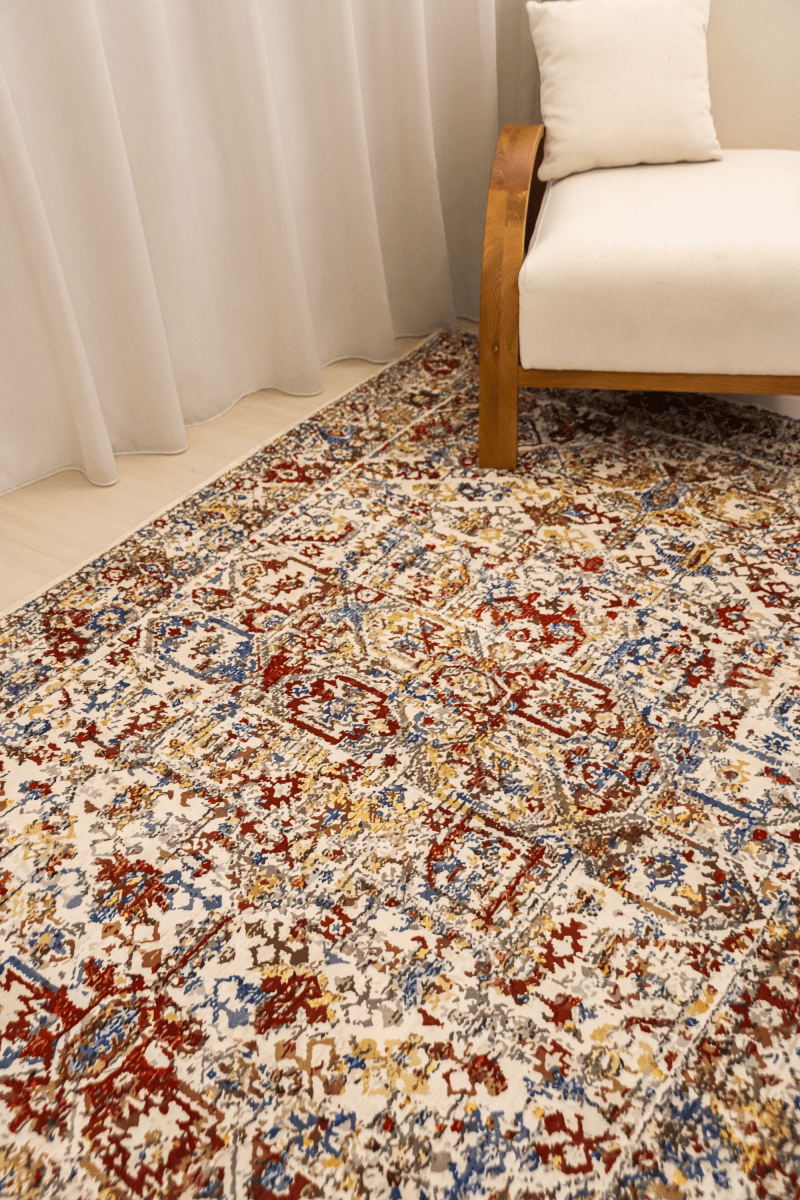 Crimson Heritage Carpet | Polyfibre Cashmere - The Carpetier™