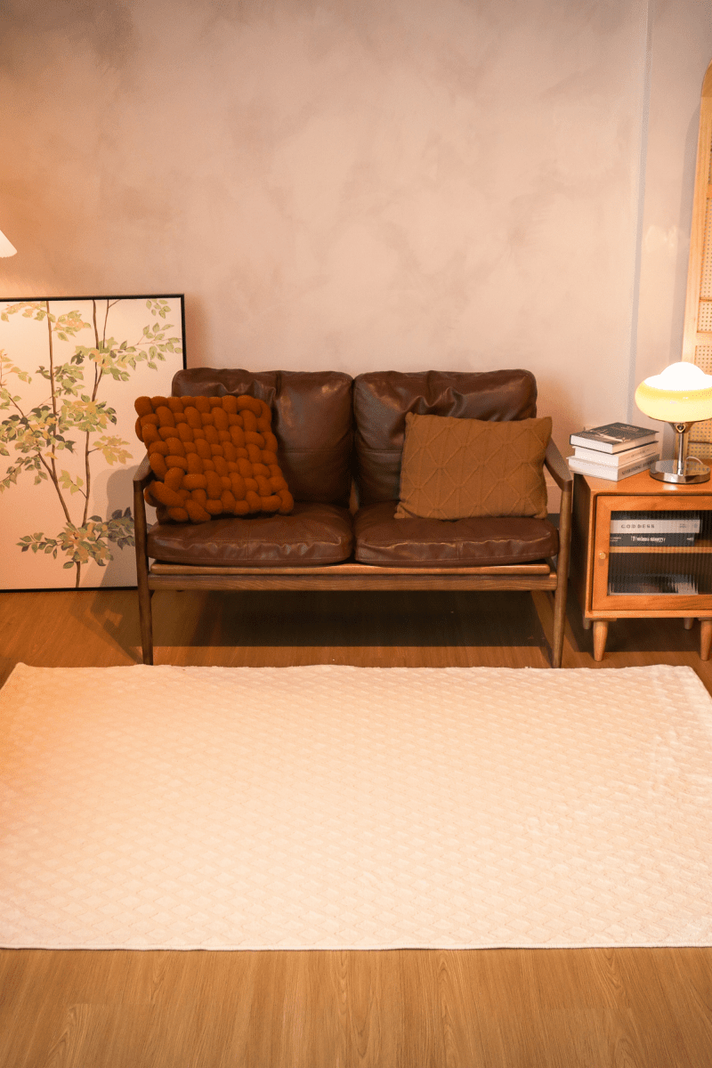 Diamond Cream Carpet | Wilton Dyed Series - The Carpetier™
