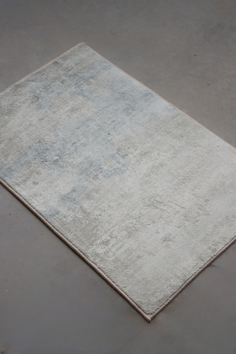 Glacier Mist Floor Mat | Polyfibre Cashmere - The Carpetier™