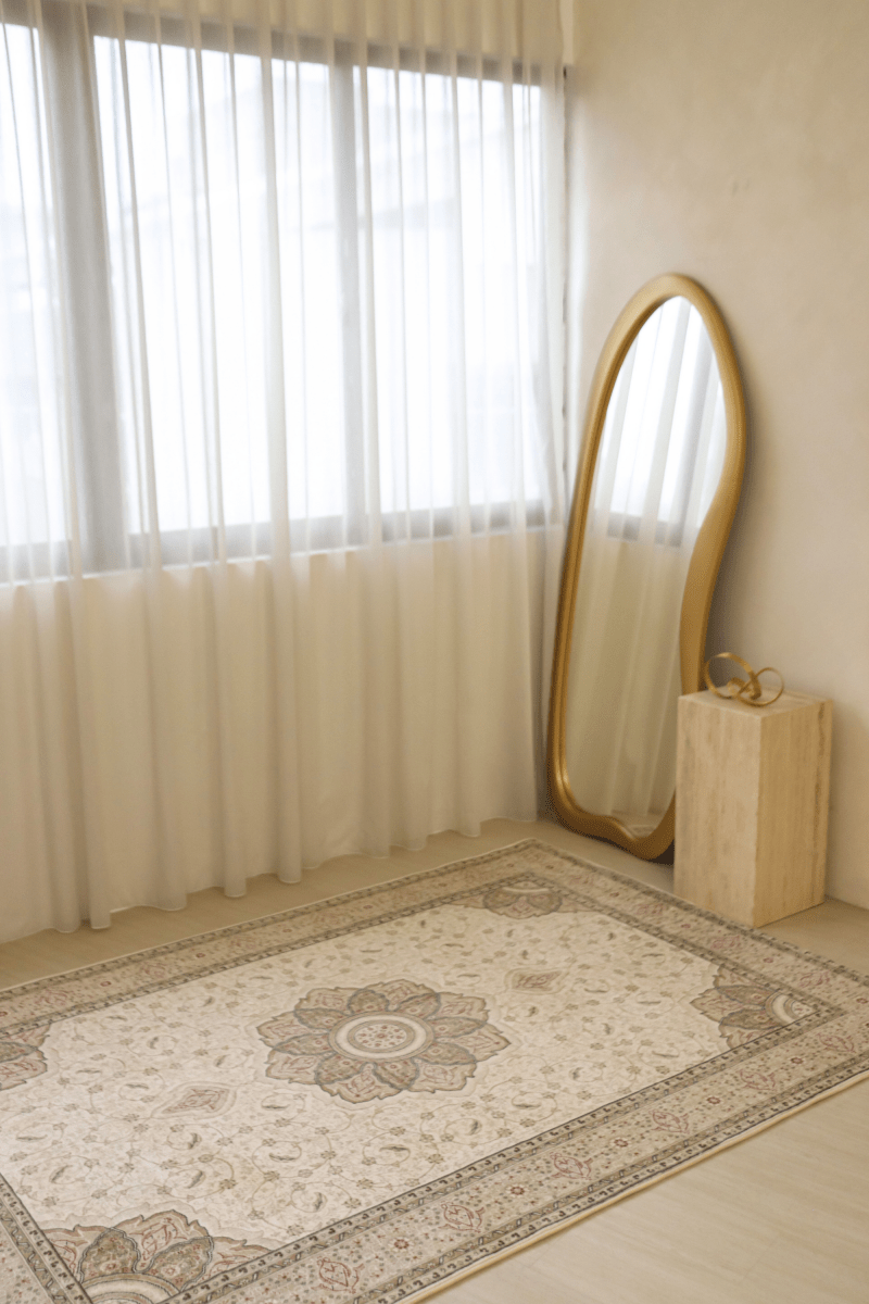 Ivory Palace Carpet | Polyfibre Cashmere - The Carpetier™