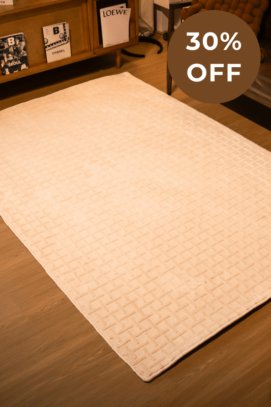 Lattice Cream Carpet | Wilton Dyed Series - The Carpetier™