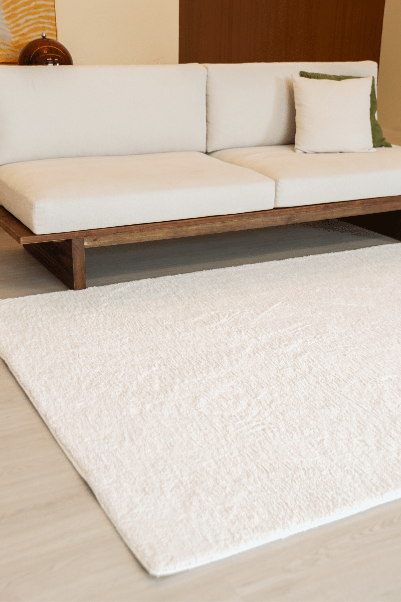 Pearl White Mid - Pile LuxeFur Carpet | LuxeFur - The Carpetier™