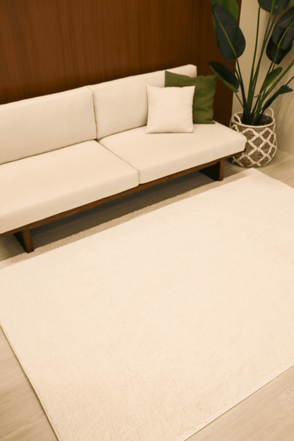 Pearl White Mid - Pile LuxeFur Carpet | LuxeFur - The Carpetier™