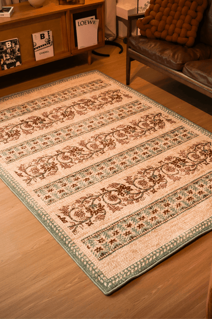 Rustic Florals Carpet | Wilton Dyed Series - The Carpetier™