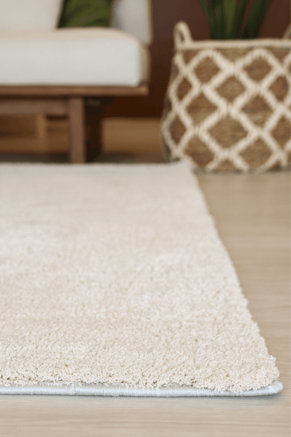 Soft Beige Mid - Pile LuxeFur Carpet | LuxeFur - The Carpetier™