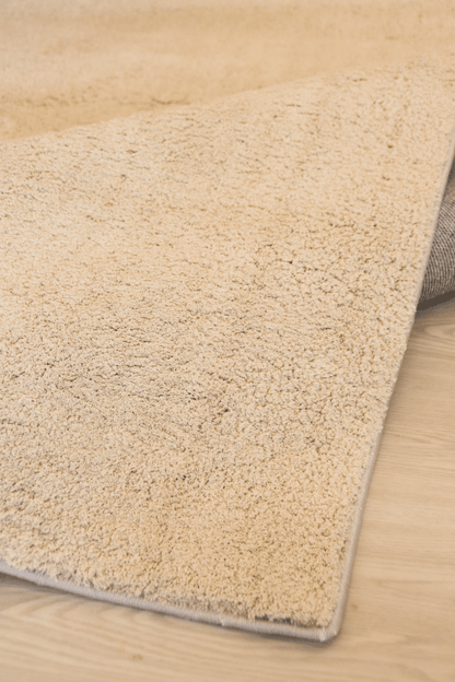Soft Beige Mid - Pile LuxeFur Carpet | LuxeFur - The Carpetier™