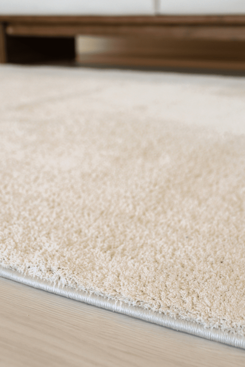 Soft Beige Mid - Pile LuxeFur Carpet | LuxeFur - The Carpetier™
