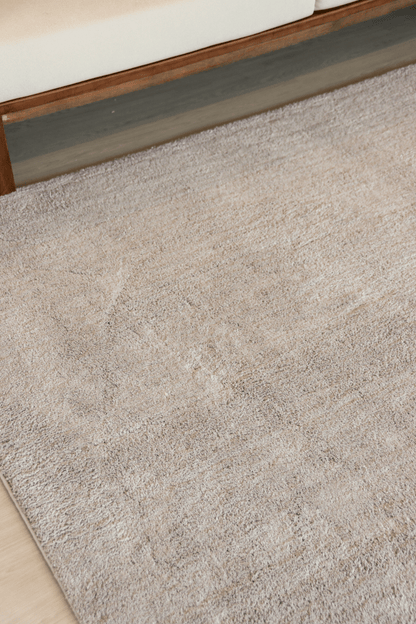 Soft Grey Mid - Pile LuxeFur Carpet | LuxeFur - The Carpetier™