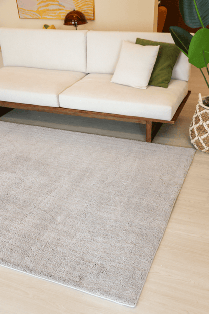 Soft Grey Mid - Pile LuxeFur Carpet | LuxeFur - The Carpetier™
