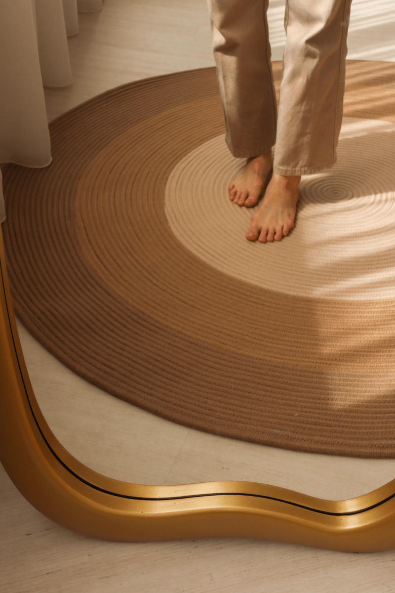 Trinity Oak Round Carpet | 100% Nylon | Dual - Sided - The Carpetier™