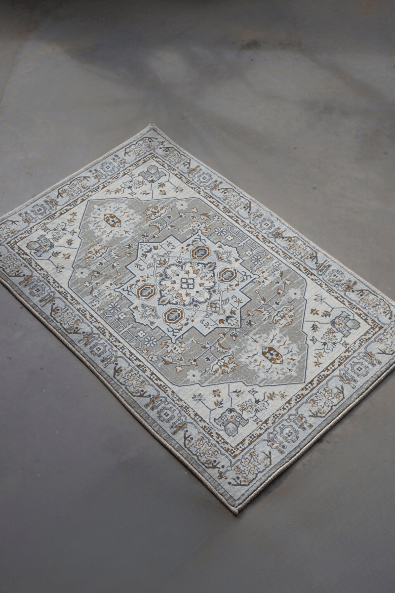 Vintage Palace Floor Mat | Polyfibre Cashmere - The Carpetier™