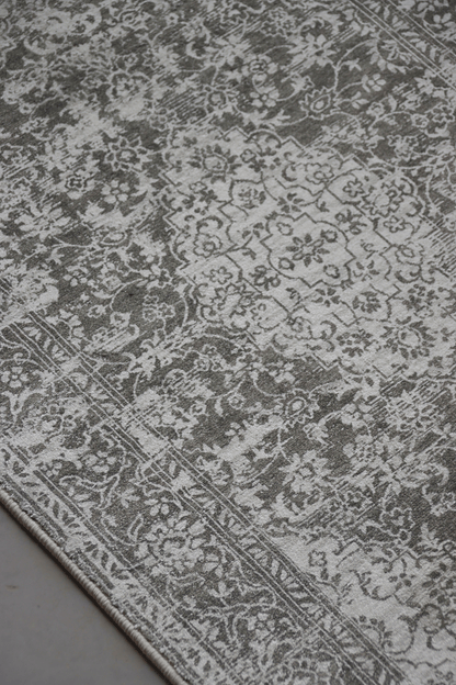 Vintage Stonecourt Floor Mat | Polyfibre Cashmere - The Carpetier™