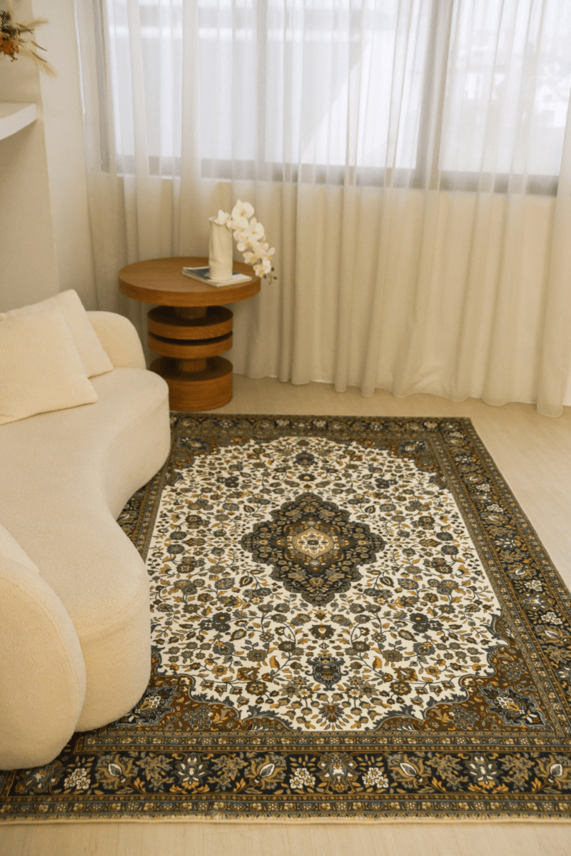 White Gold Medallion Carpet | Polyfibre Cashmere - The Carpetier™