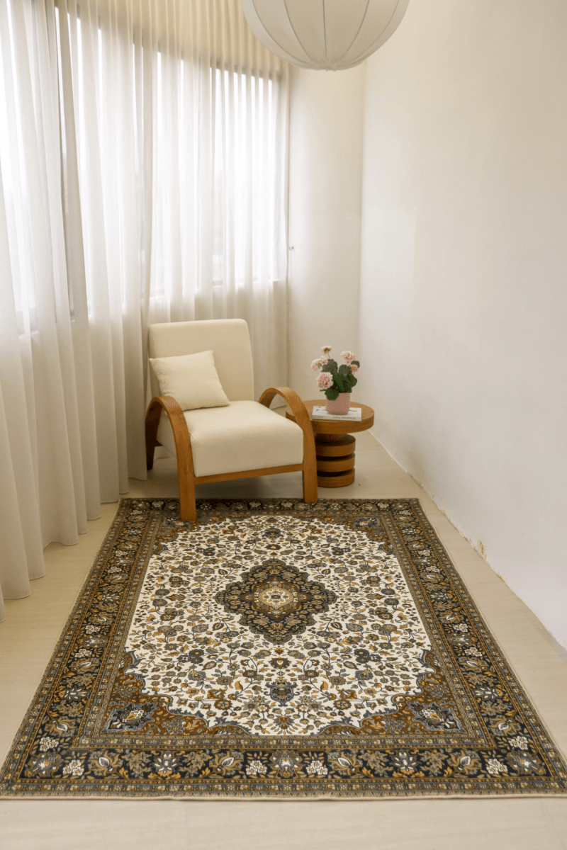 White Gold Medallion Carpet | Polyfibre Cashmere - The Carpetier™