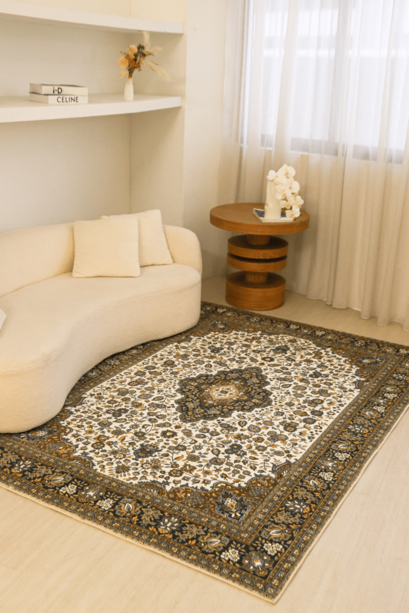 White Gold Medallion Carpet | Polyfibre Cashmere - The Carpetier™
